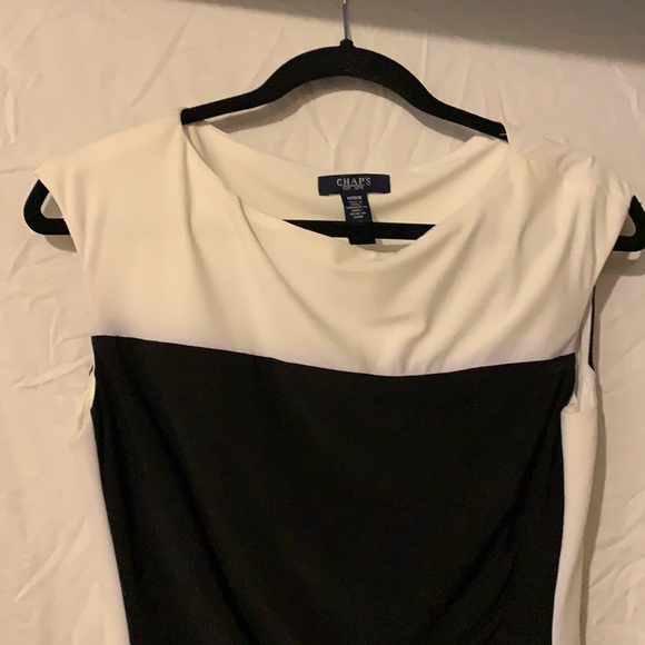 Dress - Picture 2 of 8